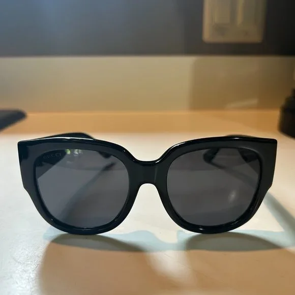 Designer Sunglasses - Picture 5 of 8